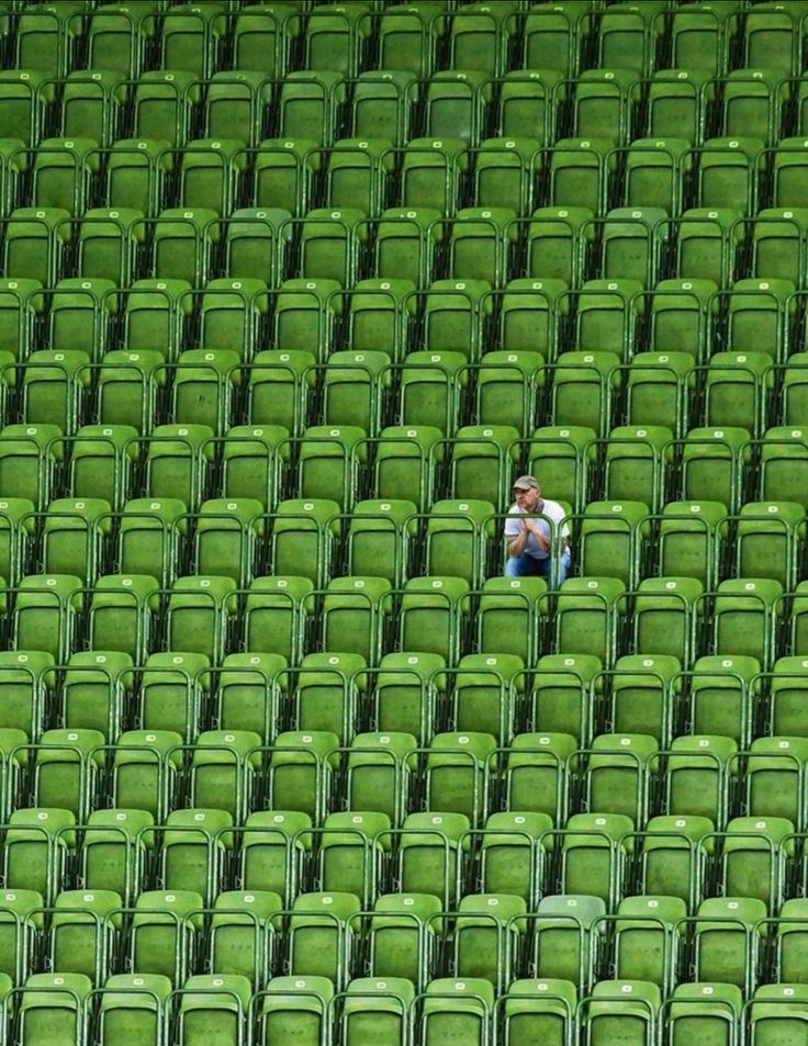 Green: Renewal and Balance